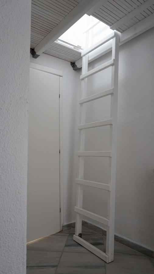 Villa Karras Vrasná Buitenkant foto